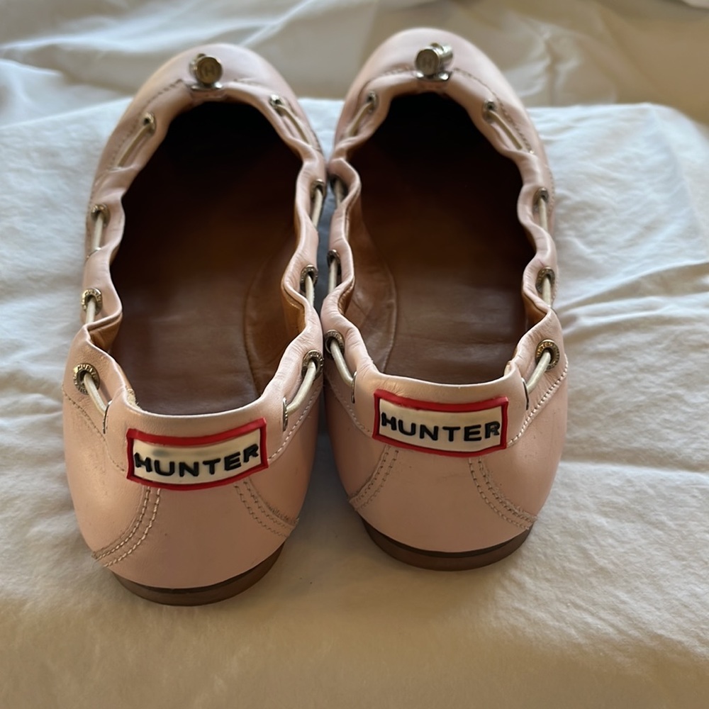 Women’s Pink Leather Ballet Flats with Gold Hardware - Picture 2 of 5